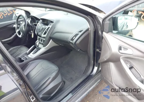 2014 Ford Focus Se z USA, uszkodzony, nr VIN 1FADP3F29EL154807